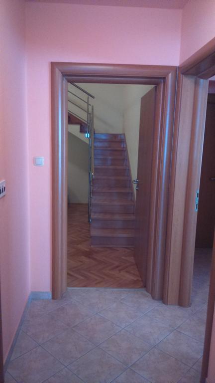 Appartement Swiss Holiday à Split Extérieur photo
